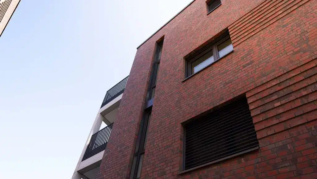 Helle Neubauwohnung mit 2-Zimmern und Tiefgaragenstellplatz in Senden - Aussenfassade